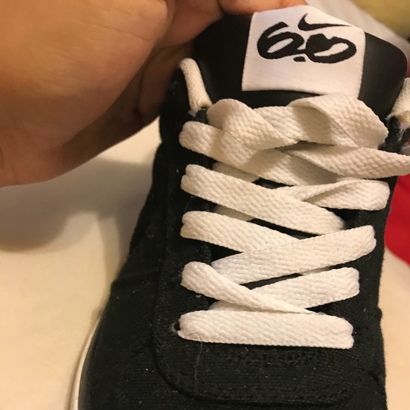 Too small - Picture 4 of 4